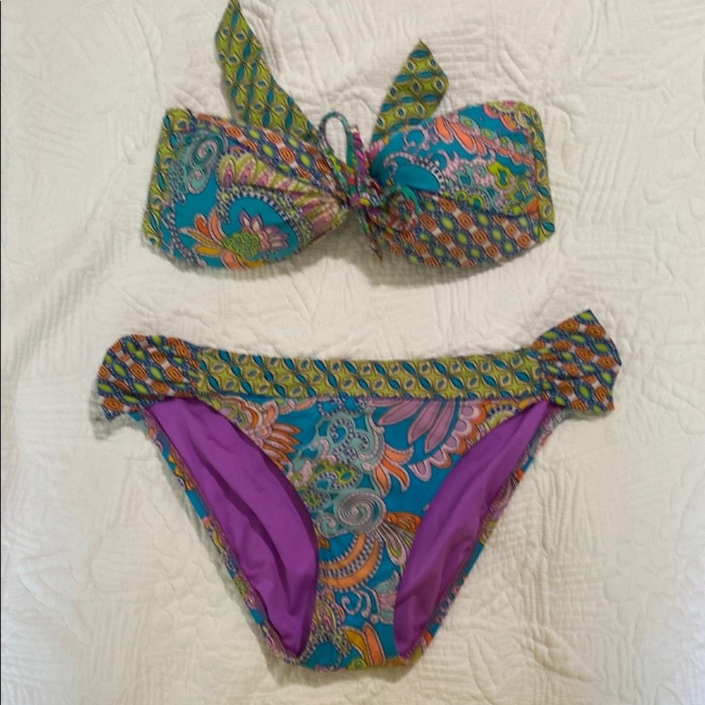 Trina Turk Colorful Paisley Bikini Set size 4